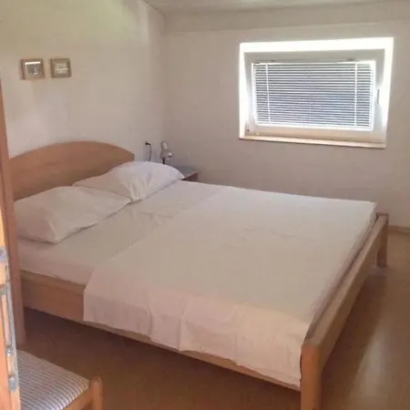 Cvetko Apartamento Grebaštica