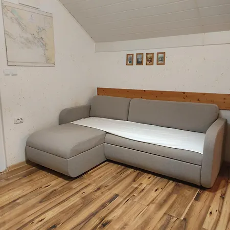 Apartment Cvetko